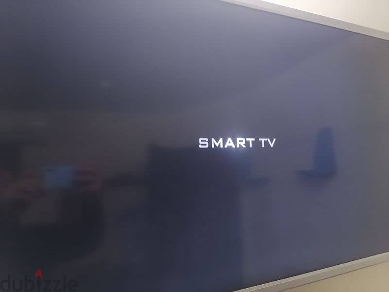 JVC SMART TV 52 INCH 2