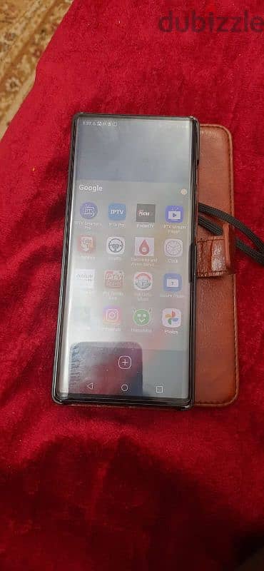 LG Wing 5g 8gb ram 256 storage with fixed product and with cover book 10