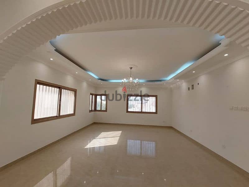 للايجار نص فيلا فخمة في عالي موقع ممتاز 36677314 For rent 5