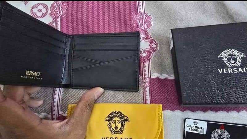 Versace Men wallet 1