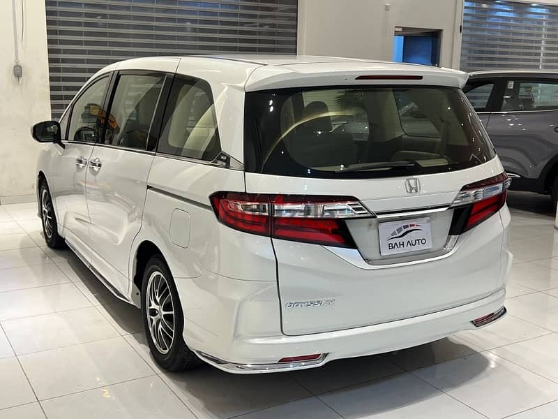 Honda Odyssey 2019 model v4 family 7 seater FOR SALE 6