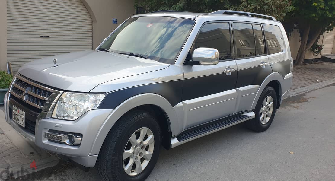 Mitsubishi Pajero 2015 FULL OPTION 0