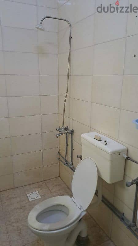 FLAT FOR RENT  MUHARAQ 4