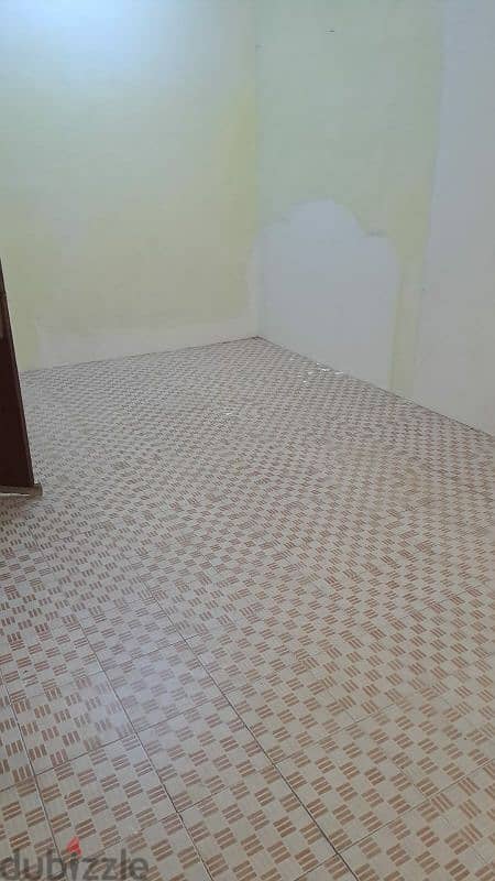 FLAT FOR RENT  MUHARAQ 8