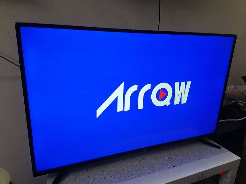 brand 4k arroa 45 inch smart android 0