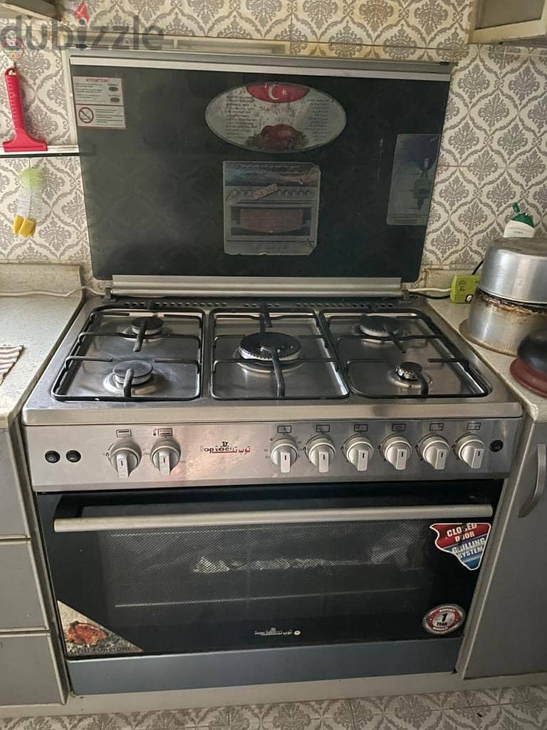 Stove with oven 0