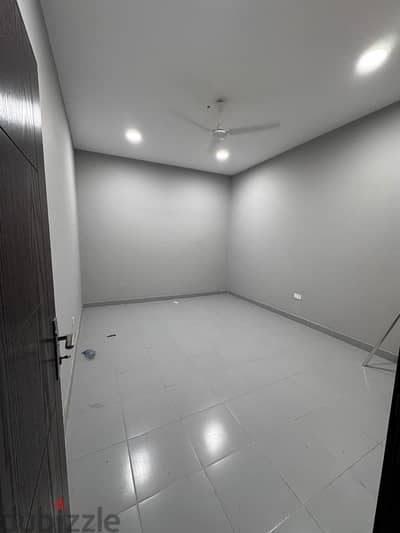 Room for Rent for executive Bachelors with EWA