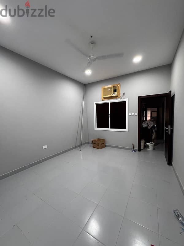 Room for Rent for executive Bachelors with EWA 1