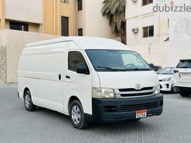 TOYOTA HIACE 2010 MODEL HIGHROOF GOODS VAN 0