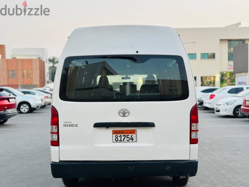 TOYOTA HIACE 2010 MODEL HIGHROOF GOODS VAN 3