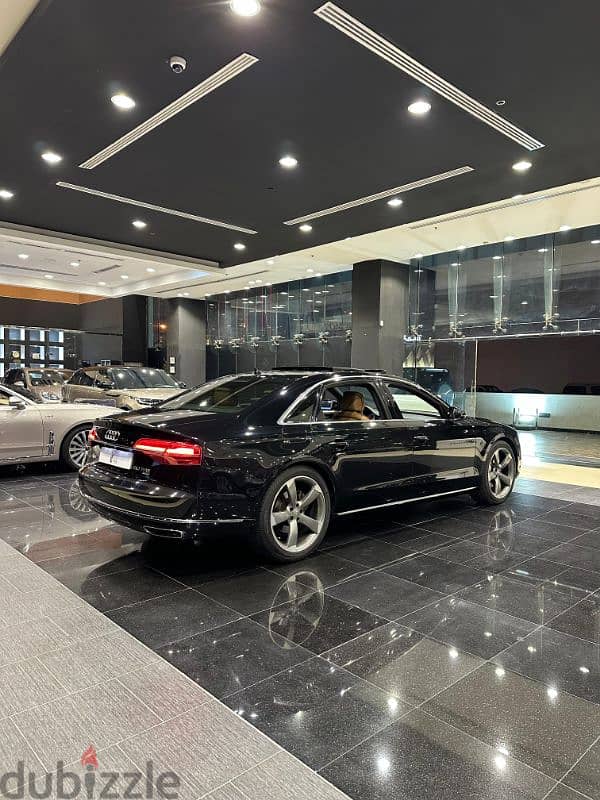 Audi A8L model 2016 4