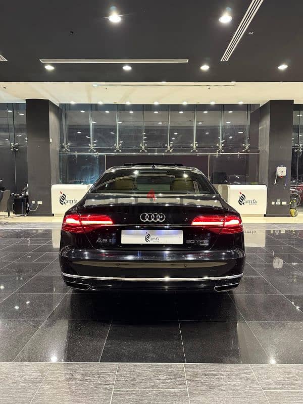 Audi A8L model 2016 5