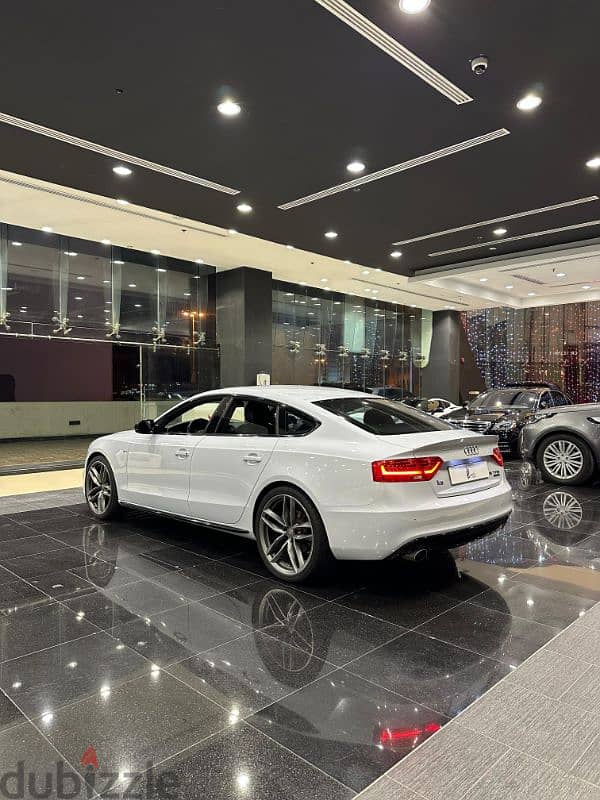 Audi A5 s-line Model  2015 6