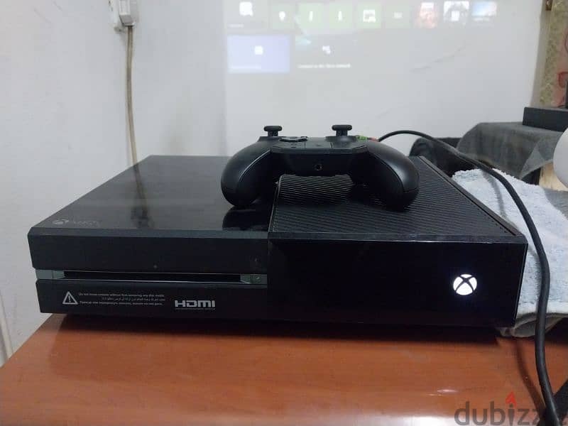 Xbox One 500GB Console - Black 3