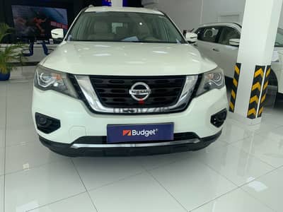 Nissan Pathfinder 2019