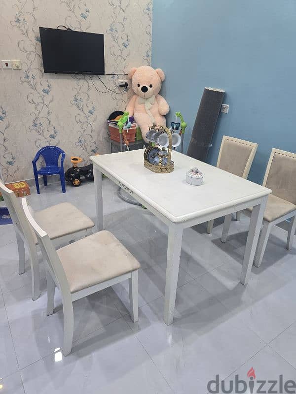 dining table for sale 0