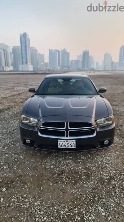 Dodge Charger 2013 Full Option Clean Car