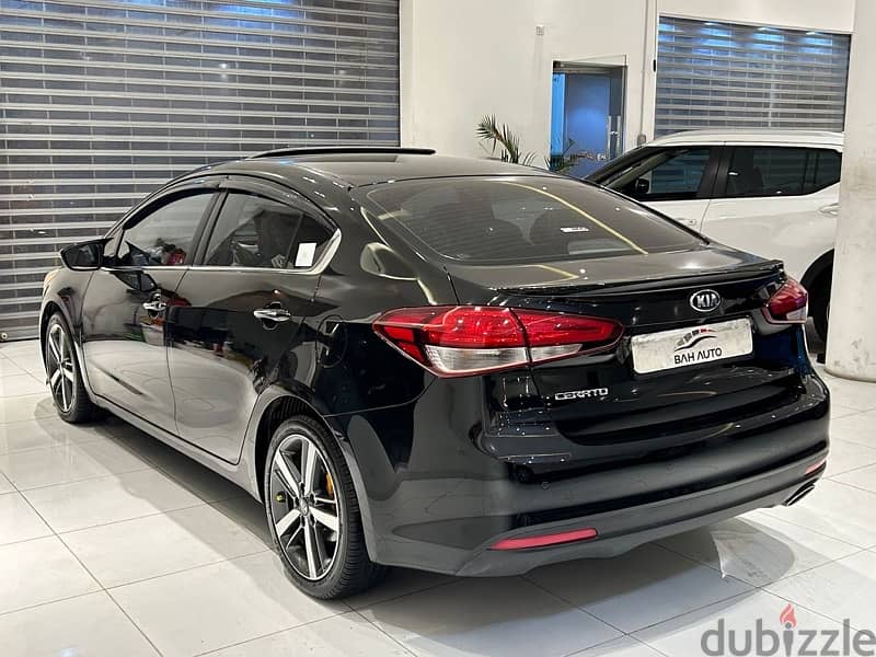 Kia Cerato 1.6 model 2017 Full option FOR SALE 5