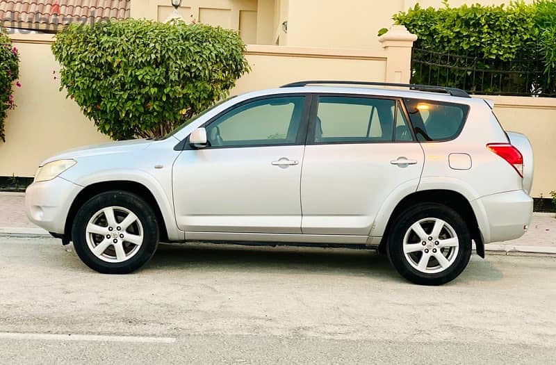 Toyota Rav 4 2006 Model/Agent maintained/For sale 9