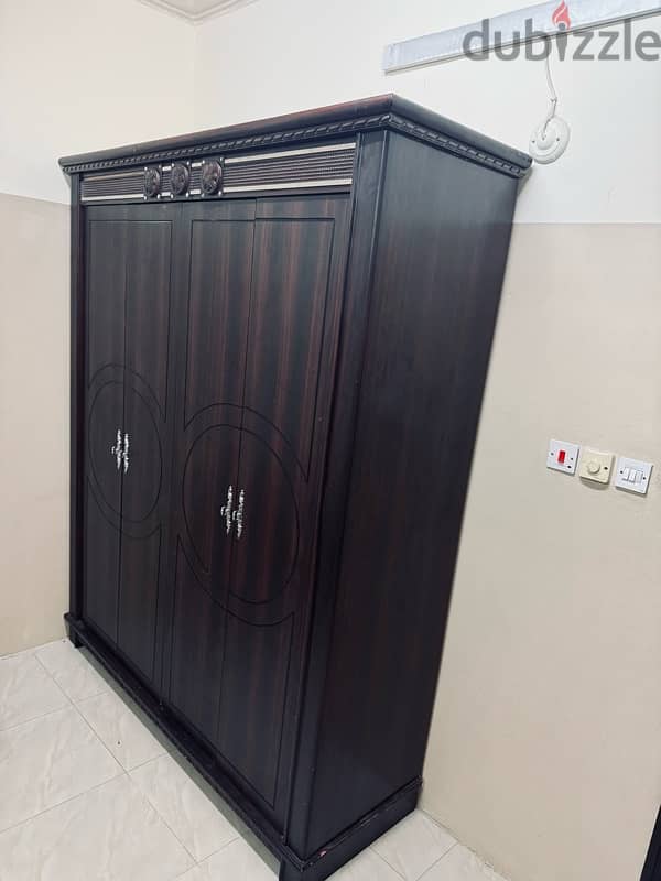 Cupboard for sale 0