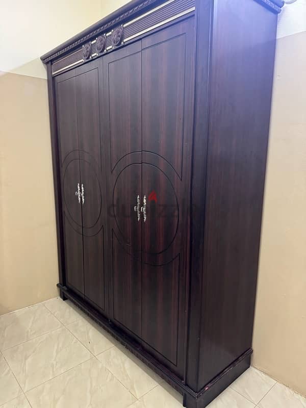 Cupboard for sale 3