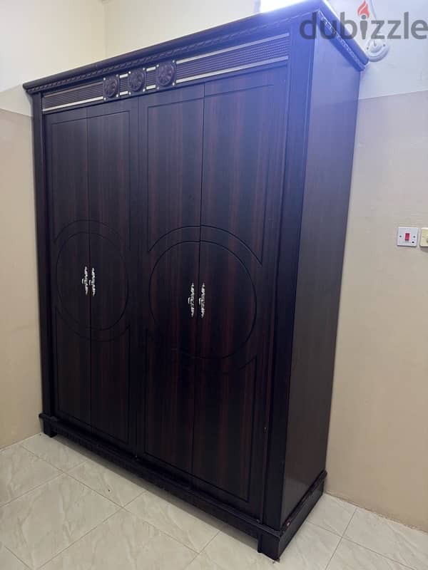 Cupboard for sale 4