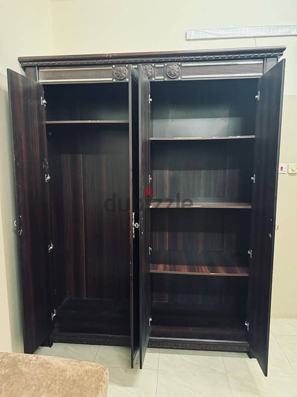 Cupboard for sale 6