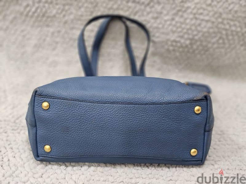 Prada Shoulder Bag in Blue Vitello Daino Leather and Gold hardware. 3