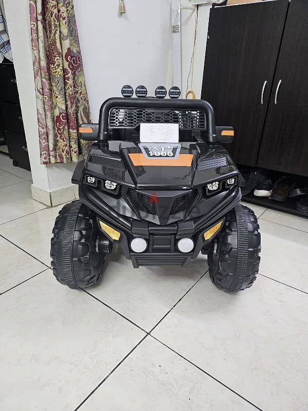 XP 1000 4x4 Kids Car 0