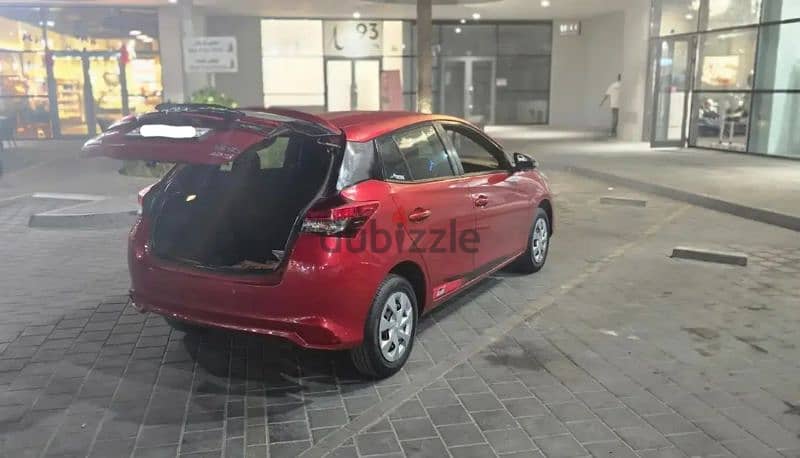 Toyota yaris sport 1.5 Sport S Full option Bahrain agency  2018 1