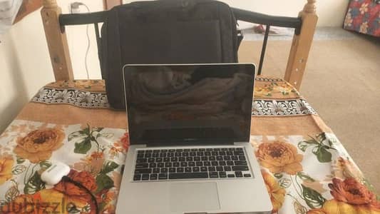 Apple maxbook pro