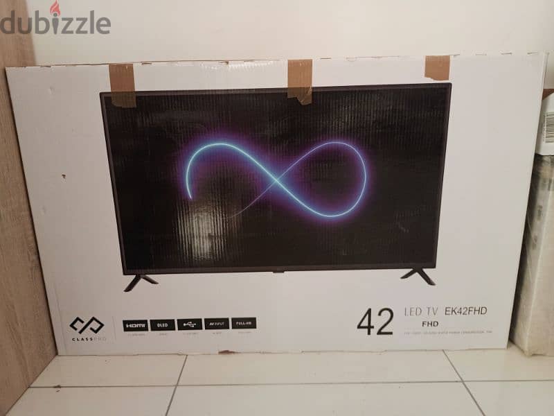 LED TV CLASS PRO 42 INCH WITH STAND AND WARRANTY CARD 6