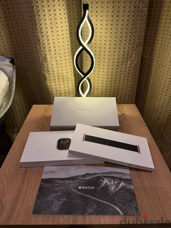 Apple Watch Ultra 2 Natural Titanium 2