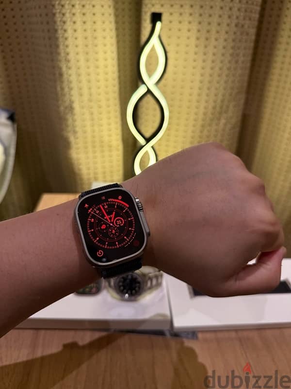 Apple Watch Ultra 2 Natural Titanium 3