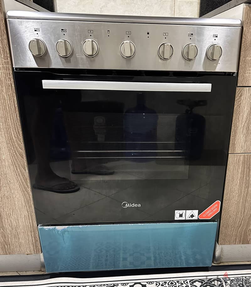 Midea ELECTRIC CERAMIC COOKING RANGE 0