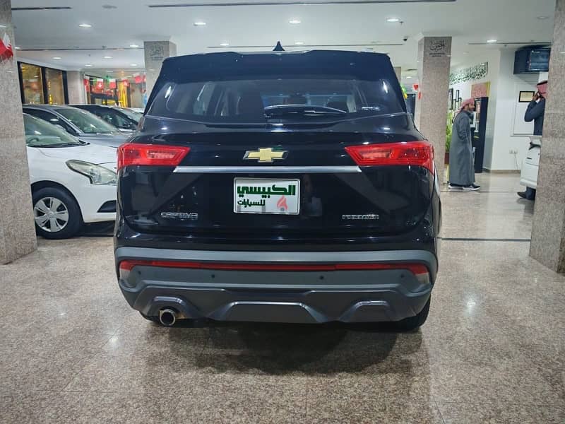 Chevrolet Captiva 2023 Low KM 3