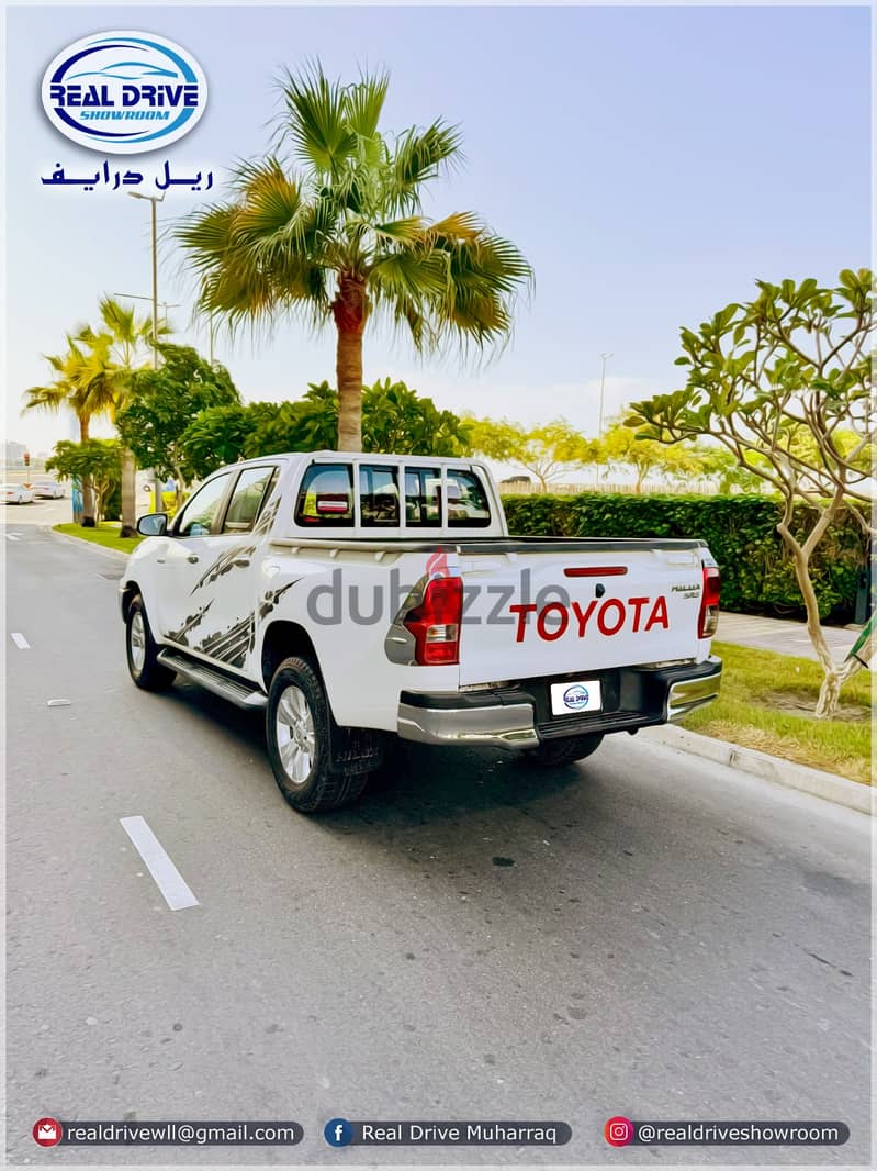 TOYOTA HILUX 2.7L 4x4 AUTOMATIC, ISUZU D-MAX MANUAL-DIESEL 3