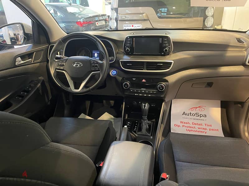 Hyundai Tucson 2019 mid 1