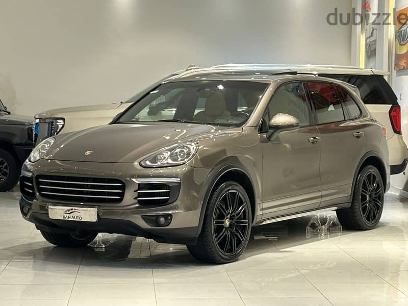 Porsche Cayenne S MODEL 2015 FOR SALE 0