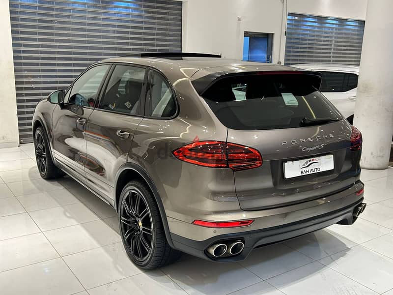 Porsche Cayenne S MODEL 2015 FOR SALE 7