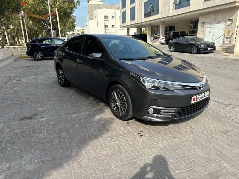 Toyota Corolla 2018 4