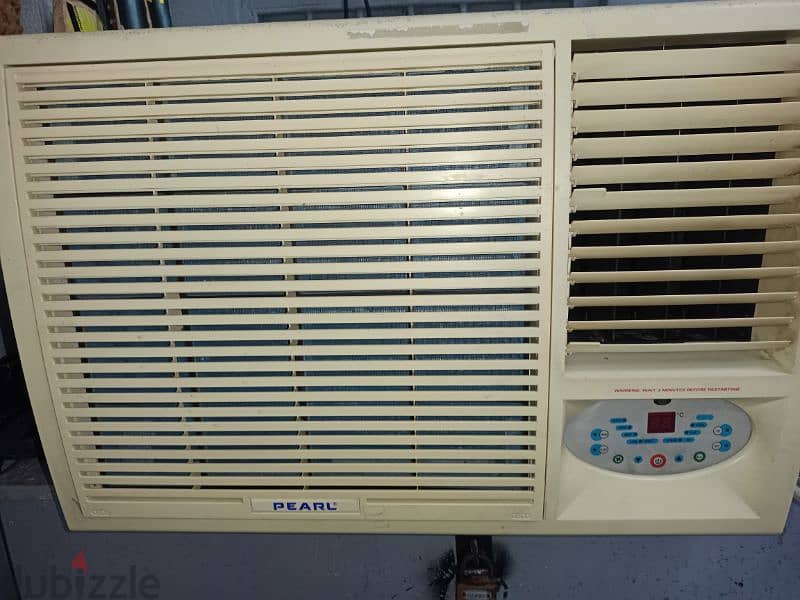 Window AC for sale with remote 0