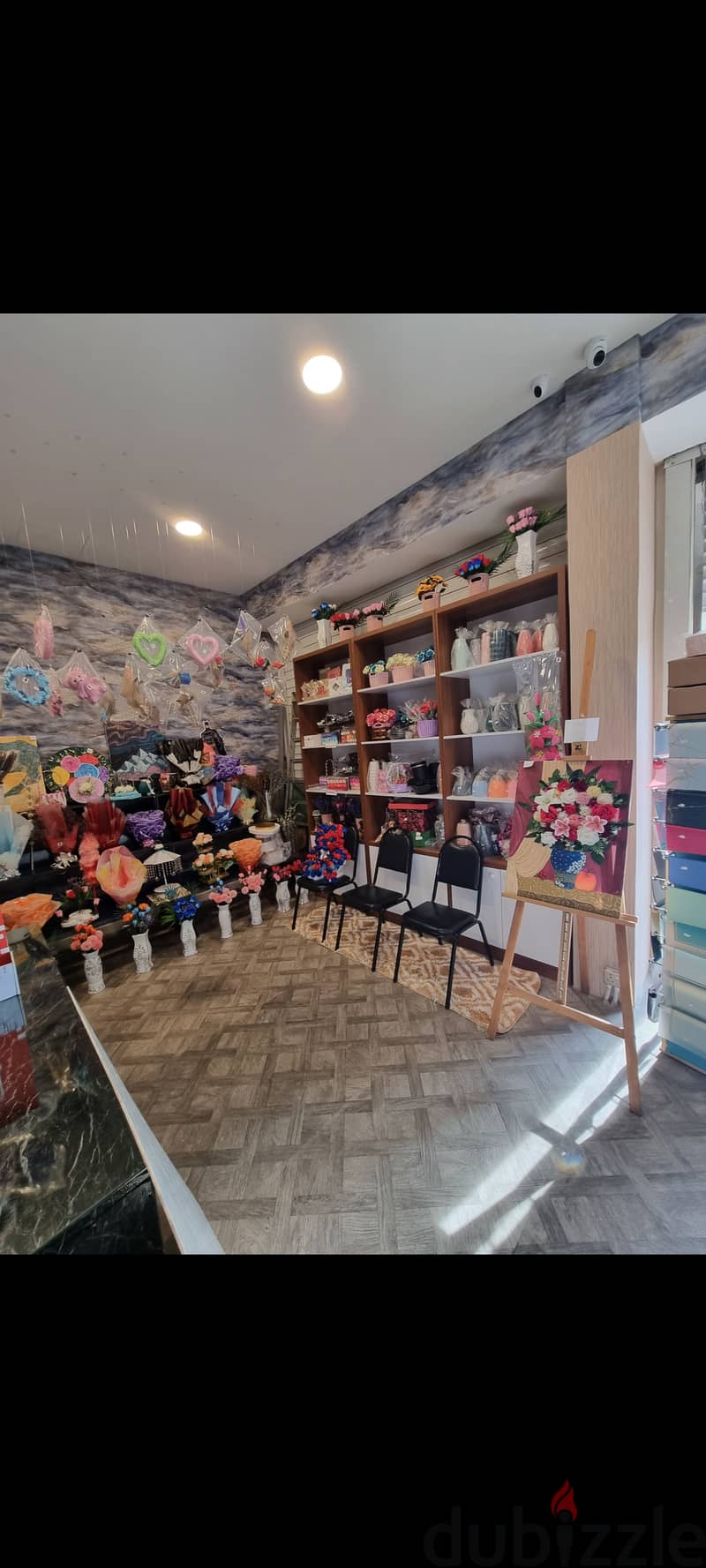 Premium flower and chocolates shop for sale 5