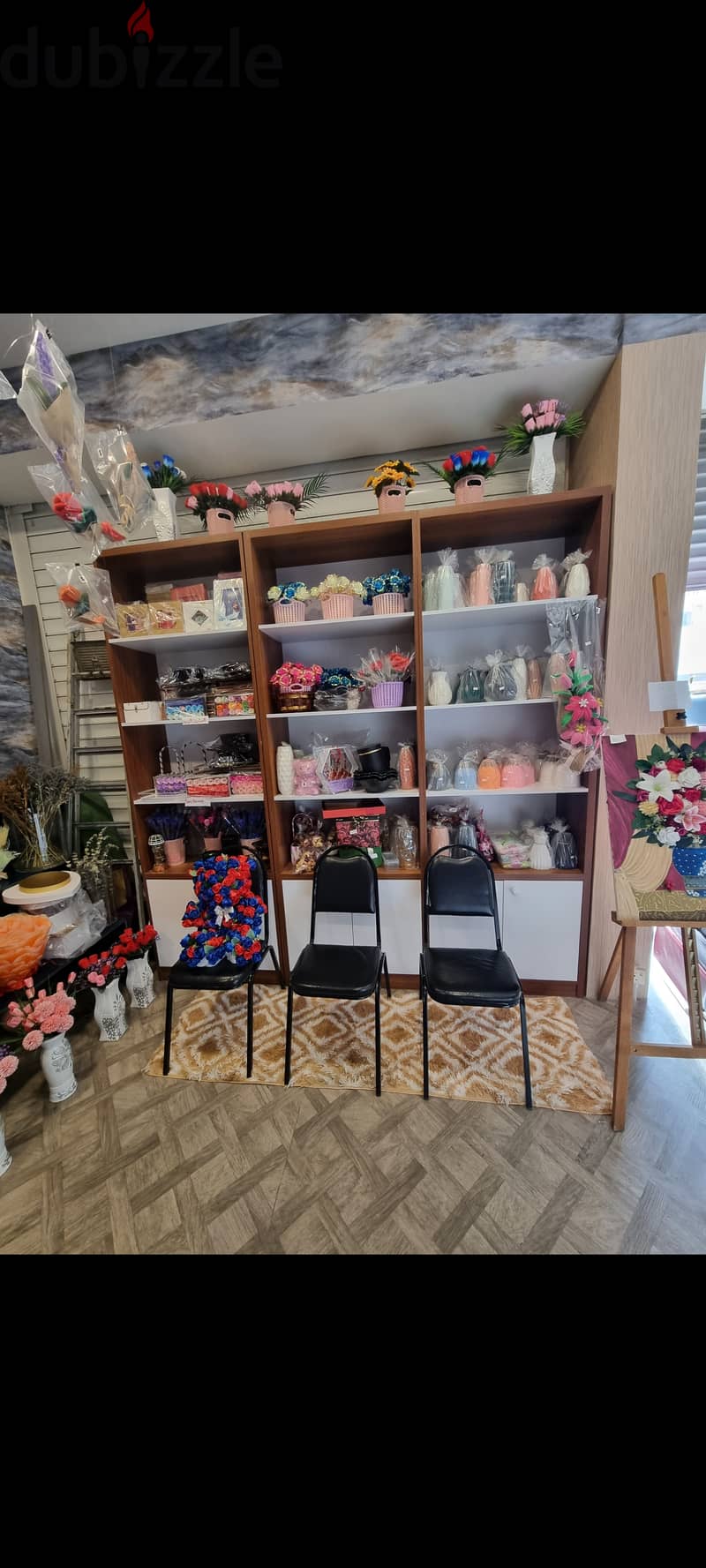 Premium flower and chocolates shop for sale 6