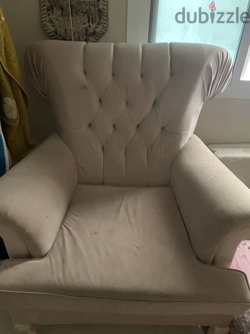 Sofa sets for urgent sale 0