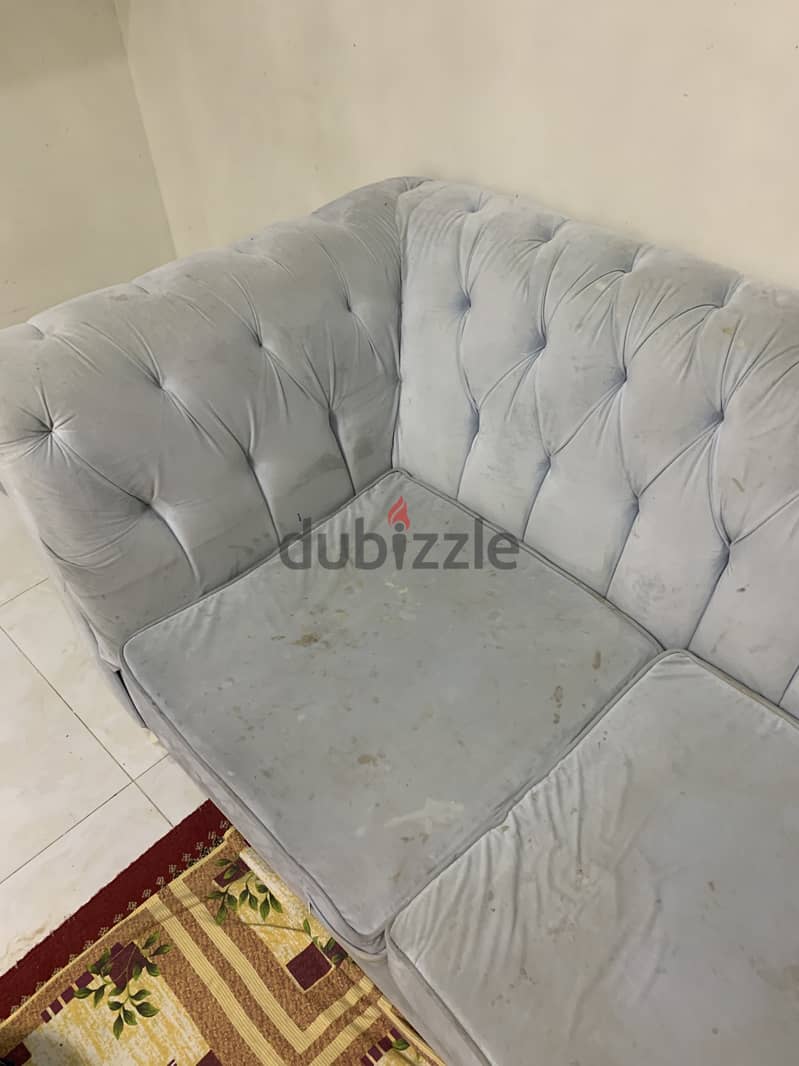 Sofa sets for urgent sale 5