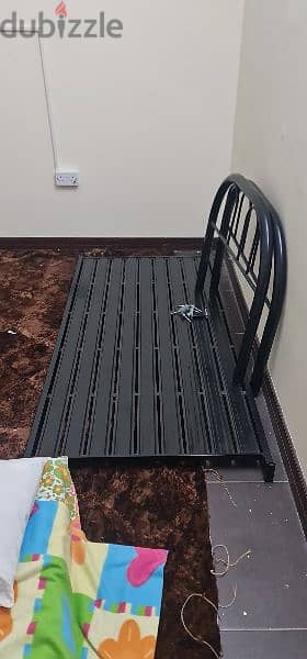 Bed in very good condition for sale 0