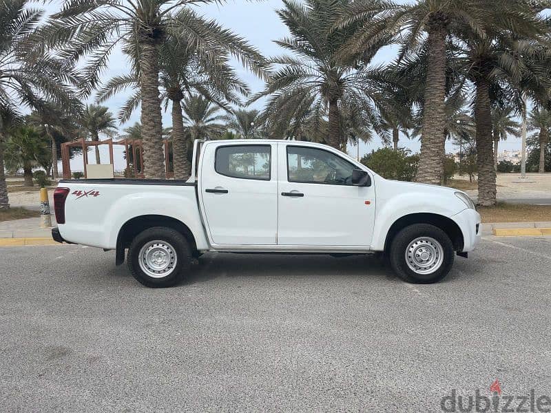 2016 model Isuzu D-Max 2