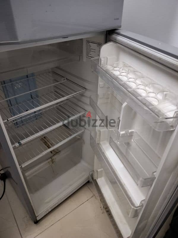 Sale for used fridge in good condition 2