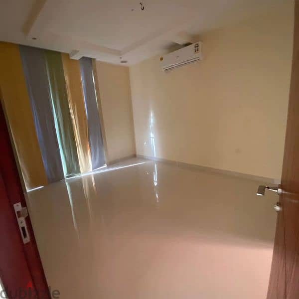 Duplexes apartment for rent in Busaiteen 4